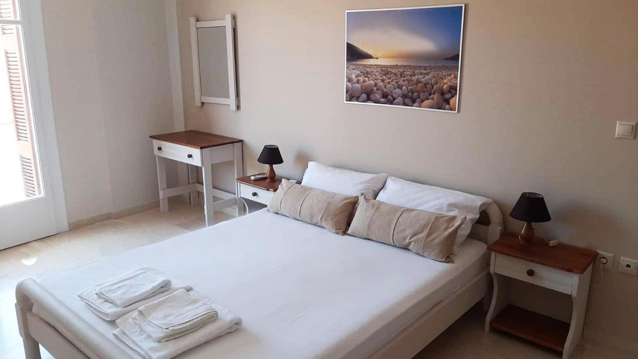 Tasias Apartments Lixoúri Eksteriør bilde