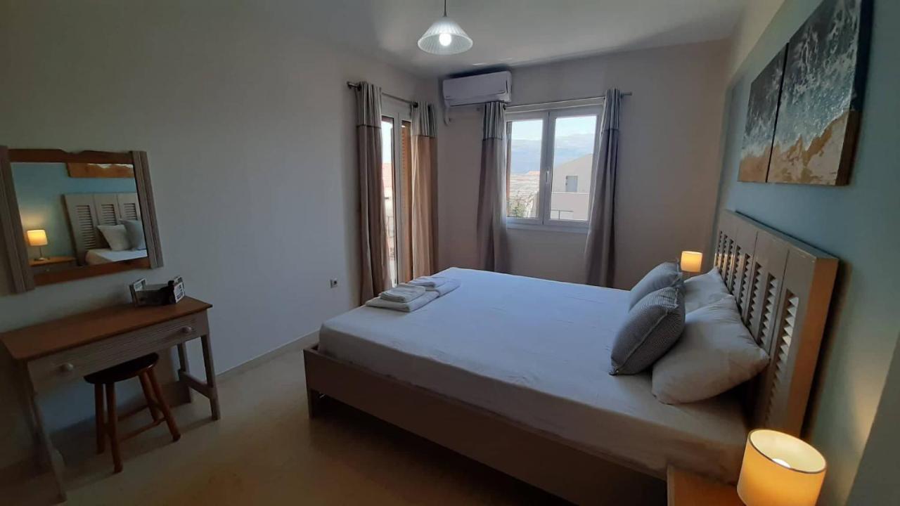 Tasias Apartments Lixoúri Eksteriør bilde